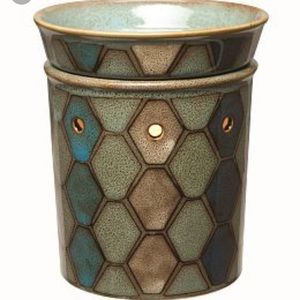 Scentsy tart warmer